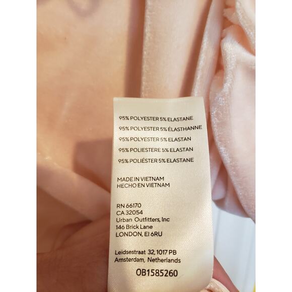 Free People Womens Terese Velvet Crop Top Small Pink Smocked Tie Neck Oversized - Picture 13 of 16